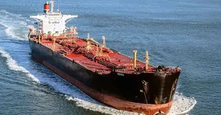 চট্টগ্রাম বন্দরে এসেছে ১টি তেলবাহী জাহাজ; রাতে আসবে আরও ২টি